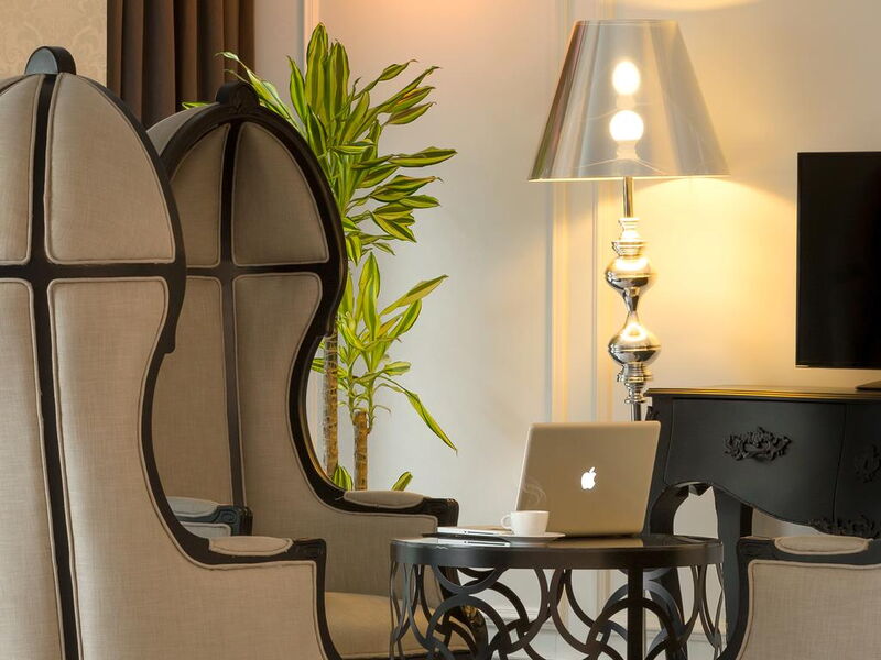Metropolitan Hotels Taksim 242887