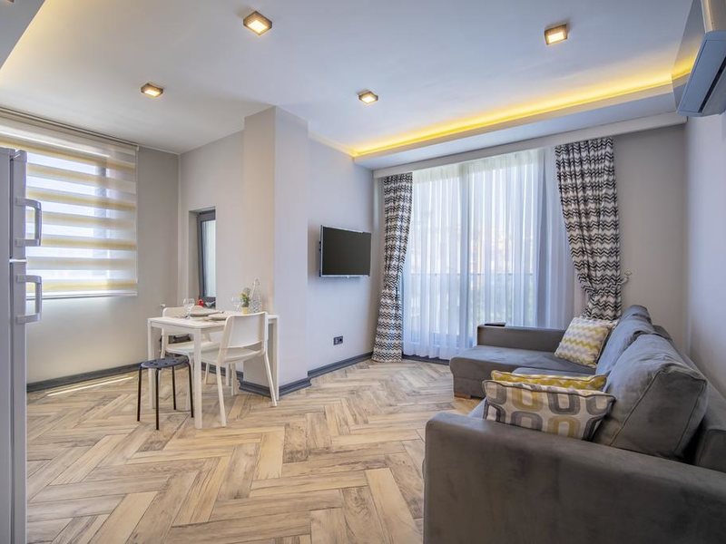 Meyde Boutique & Suites 295762