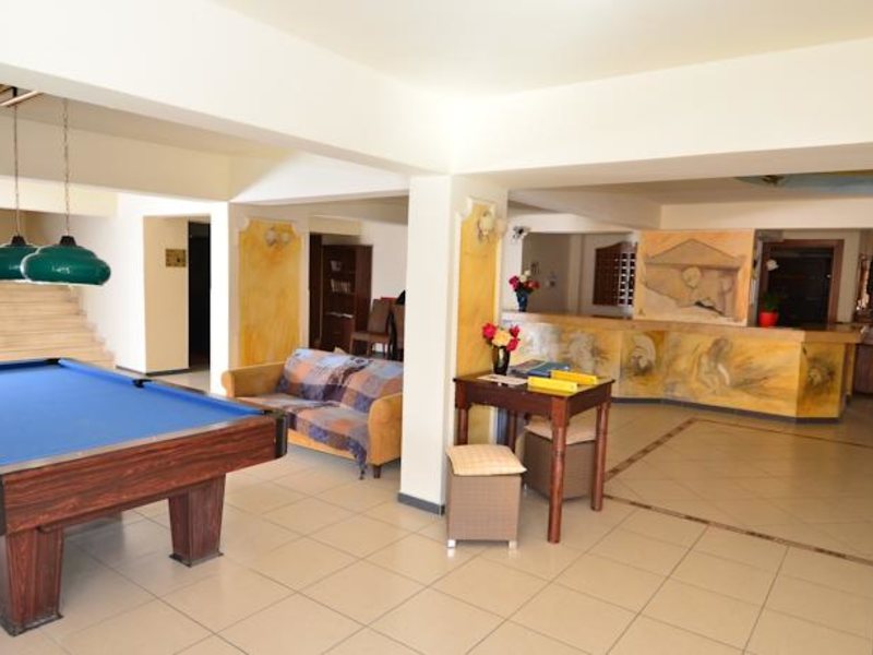 Michalis Apartments 76410