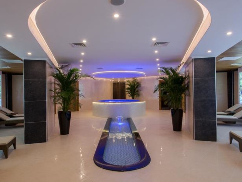 Michell Hotel & Spa 61541