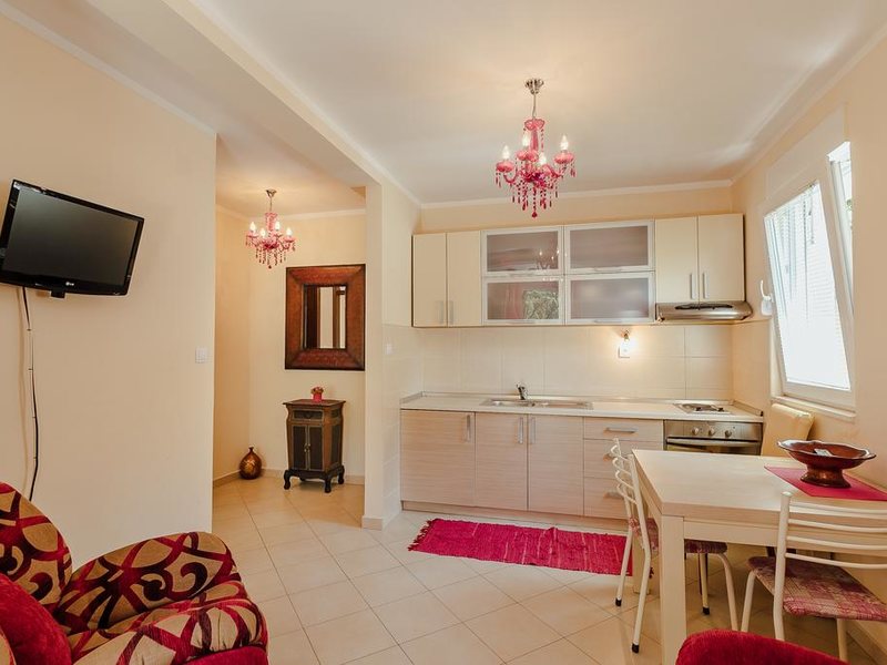 Milan i Ranko Apartments 308392