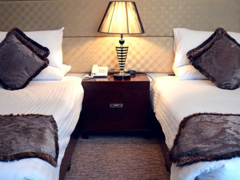 Milestone Hotel Apartment 118136