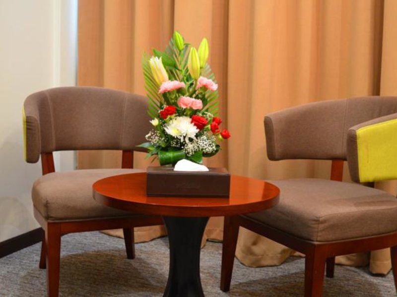 Milestone Hotel Apartment 118140