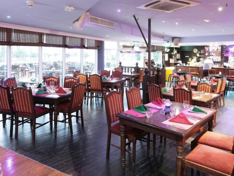 Millennium Airport Hotel 48312