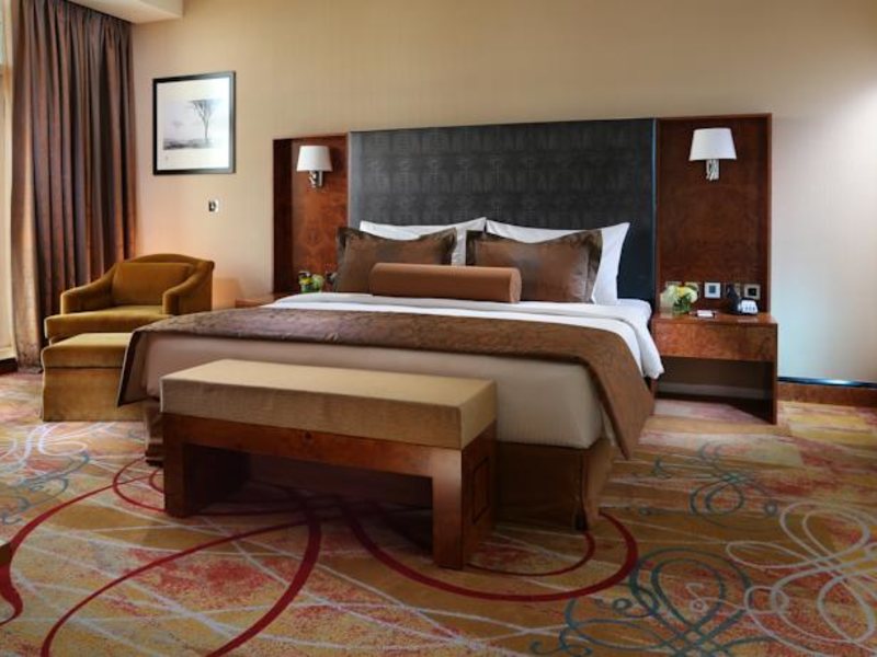 Millennium Airport Hotel 48316