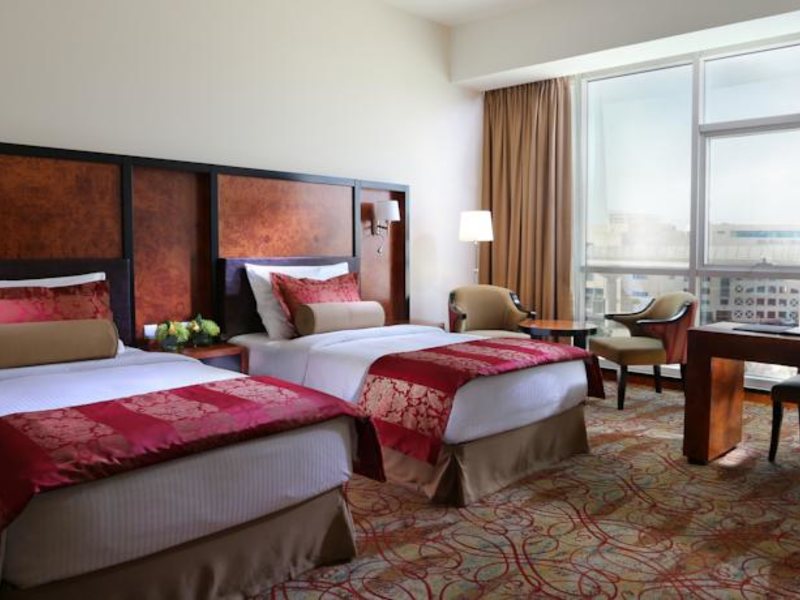 Millennium Airport Hotel 48317