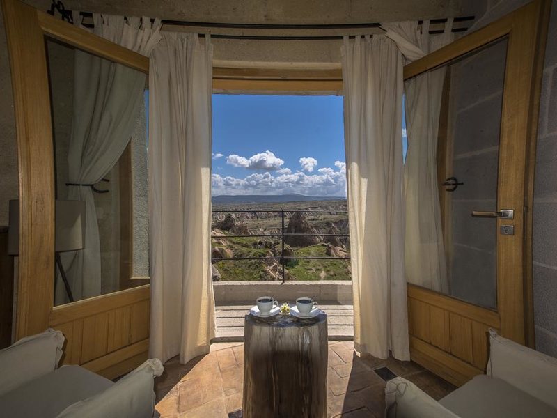 Millstone Cave Suites 304652