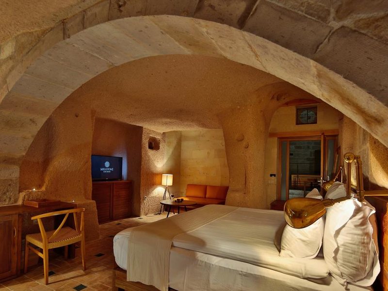 Millstone Cave Suites 304670