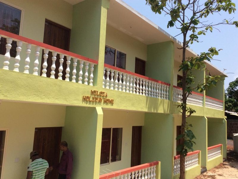 Miloza Holiday Homes 235235