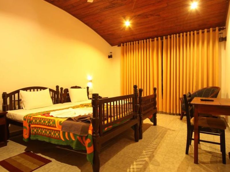 Milton s Beach Resort 131344