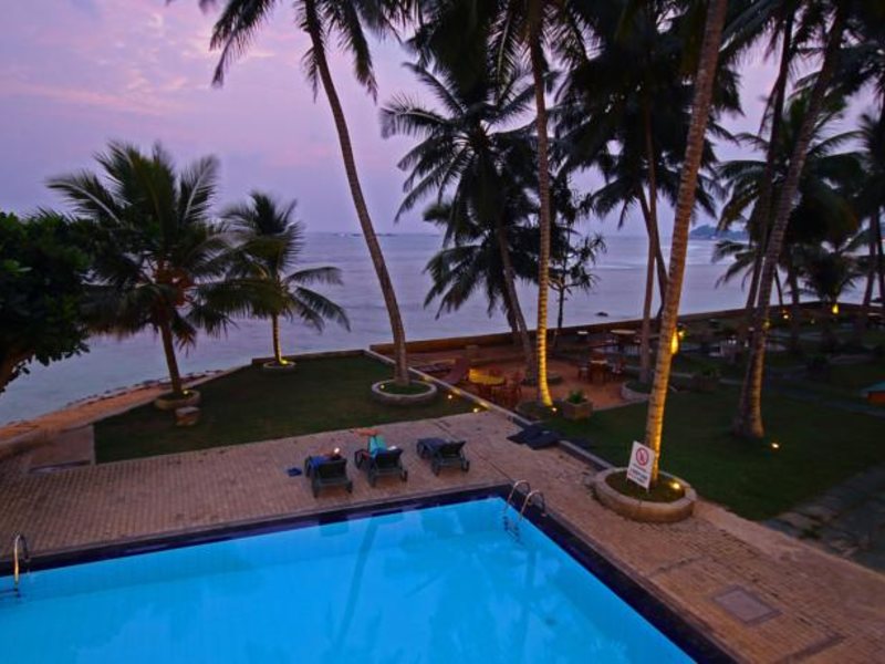 Milton s Beach Resort 131357