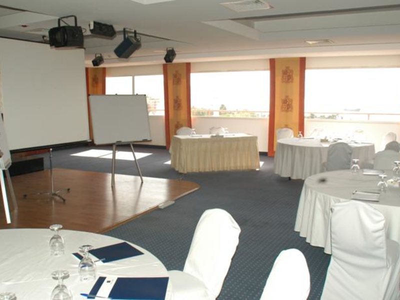 Mina Hotel 120030