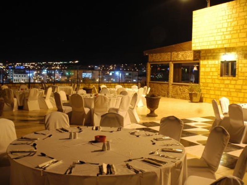 Mina 3. Иордания отели. Mina club фото. Mina hotel. Акаба отель aquamarina iii картинки.