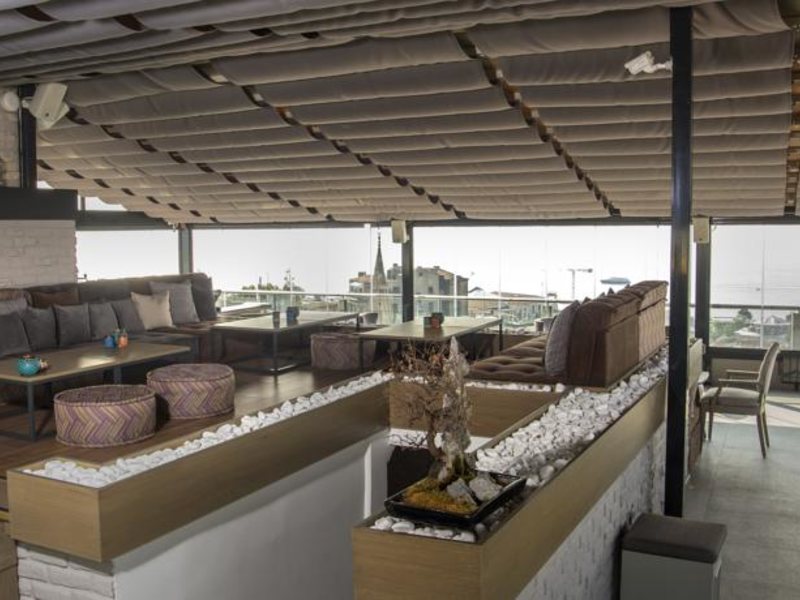 Mina Hotel 95111