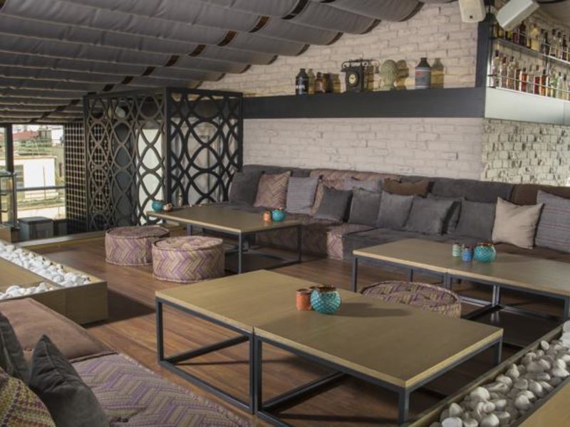 Mina Hotel 95114