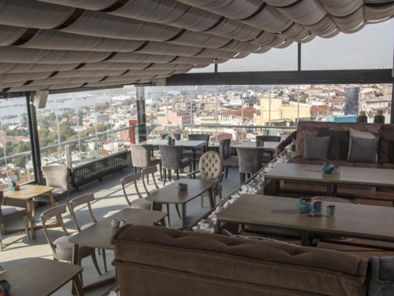 Mina Hotel 95120