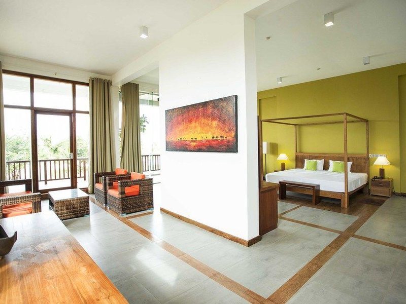 Minn Gee Resort Passikuda  207294