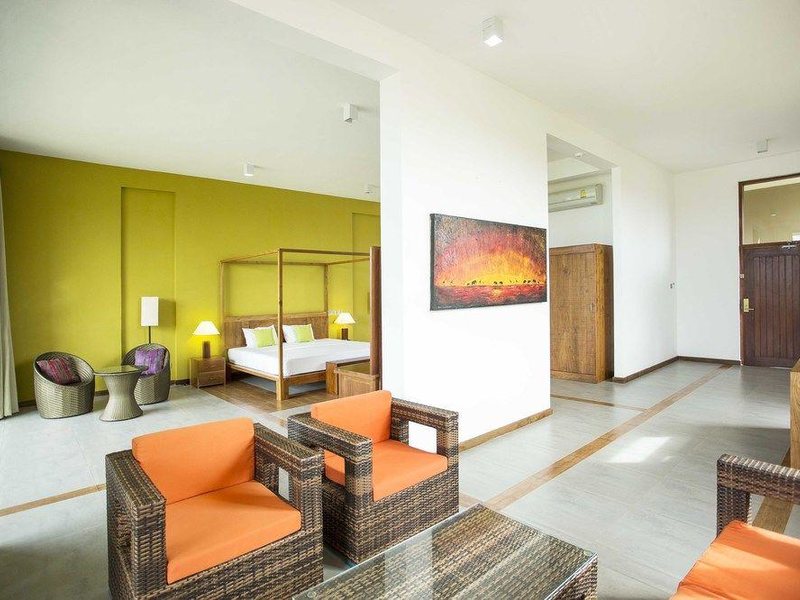 Minn Gee Resort Passikuda  207296