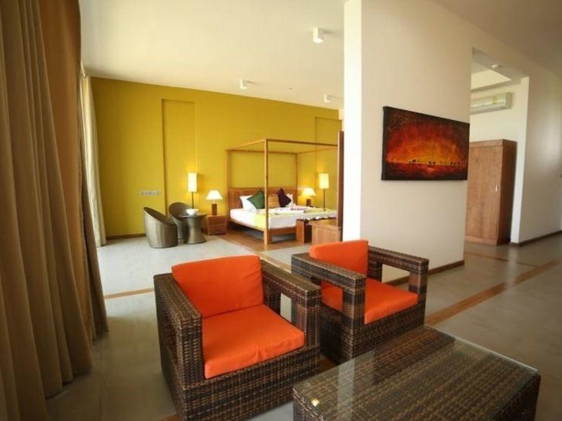 Minn Gee Resort Passikuda  207297