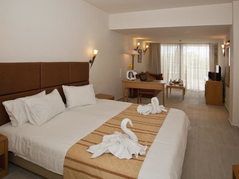 Minos Aparthotel 247452