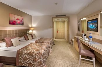 Miracle Resort Hotel