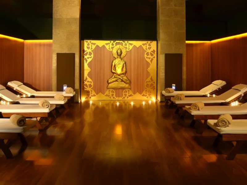 Miracle Resort Hotel 95136