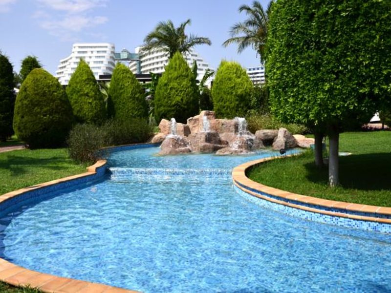 Miracle Resort Hotel 95141