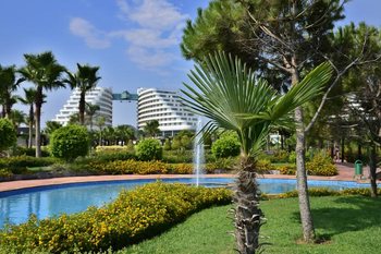 Miracle Resort Hotel