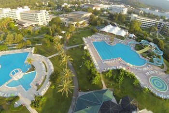 Majesty Mirage Park Resort
