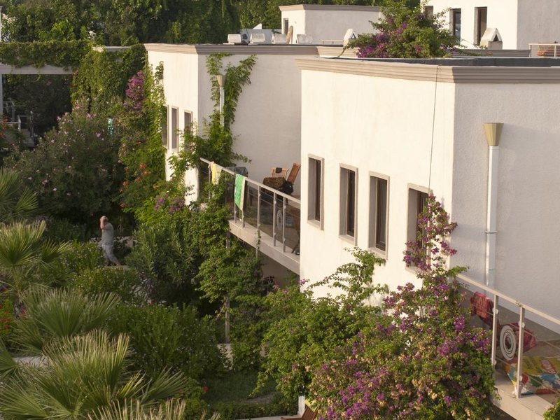 Miraluna Hotel (Club Mira Luna) 29390