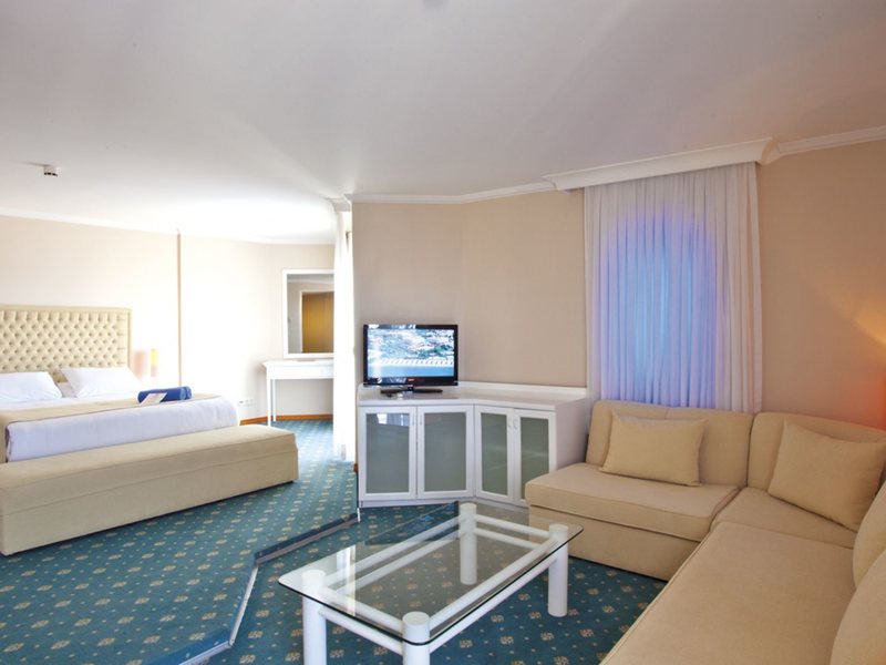 Miramare Queen Hotel  52168