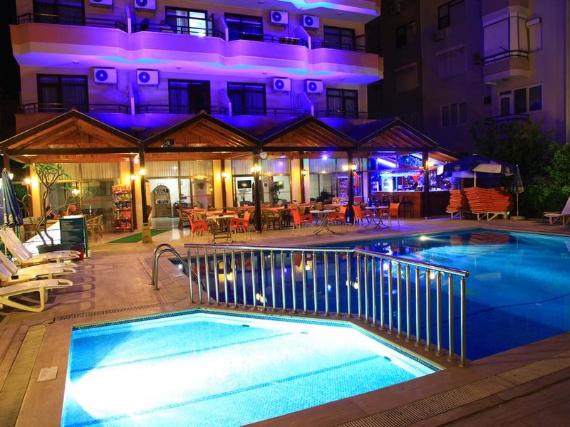 Miray Hotel Kleopatra 181036