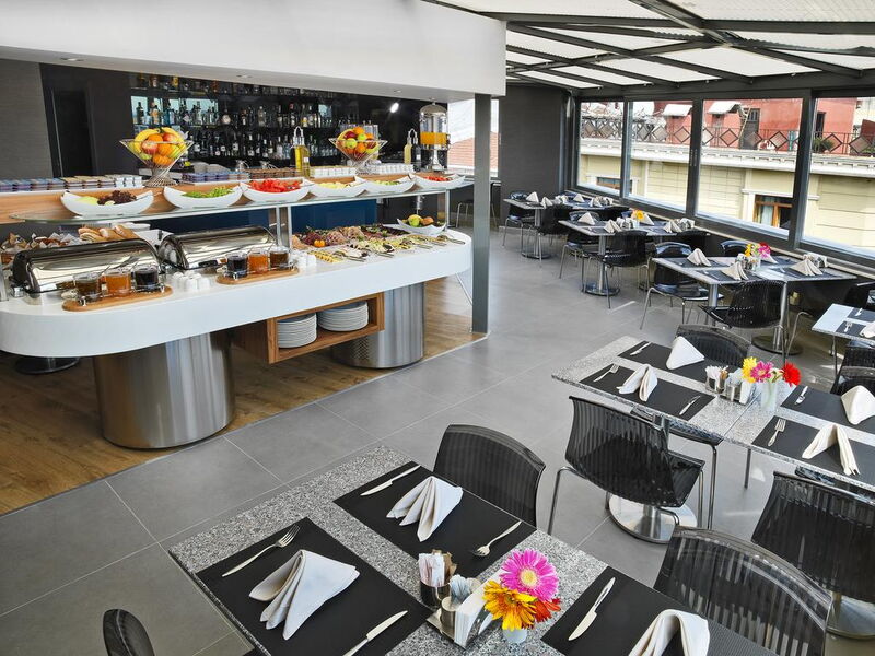 Misa Hotel 242959
