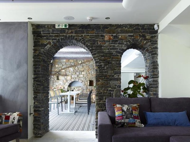 Mistral Bay Hotel 85969