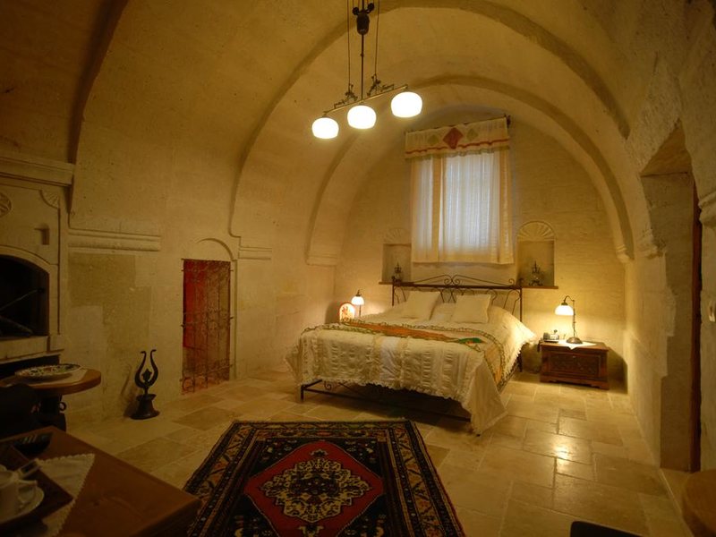 Mithra Cave Hote 304715