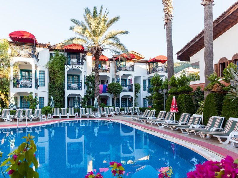 Mitos Apartment  280360