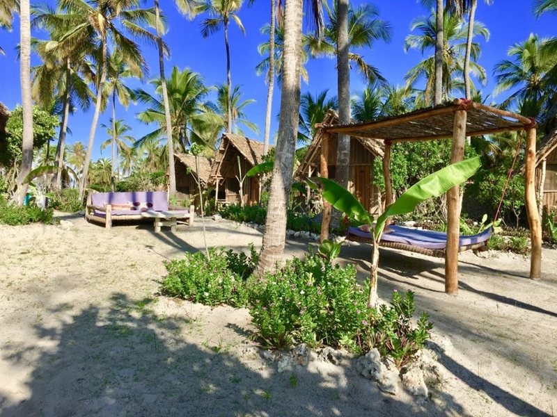 Mnana Beach Bungalows 214601