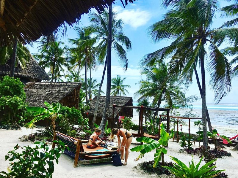 Mnana Beach Bungalows 214602