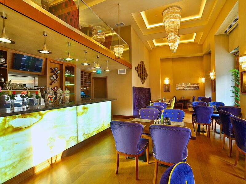 Momento Golden Horn Hotel 302015