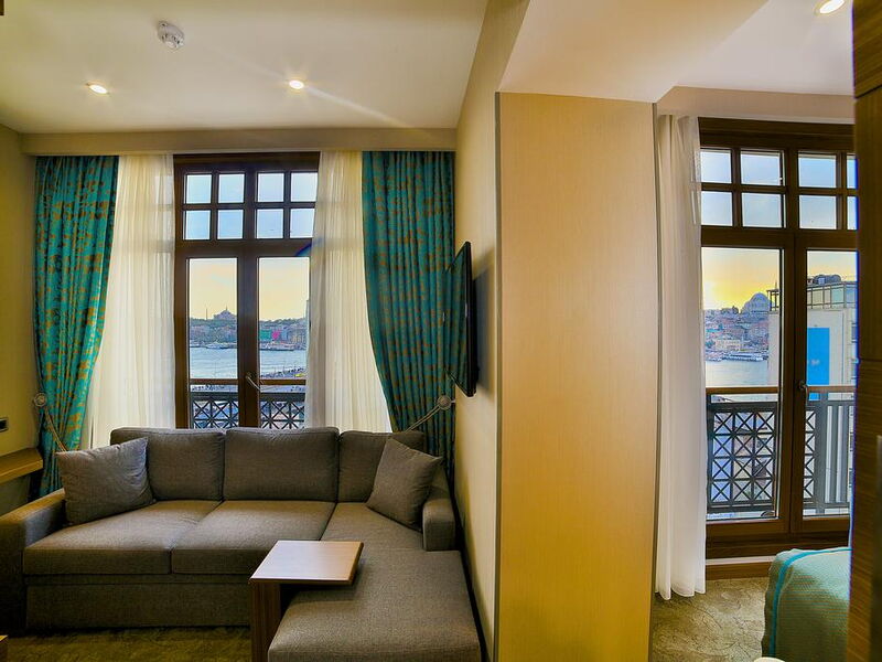 Momento Golden Horn Hotel 302018