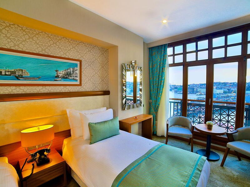 Momento Golden Horn Hotel 302026