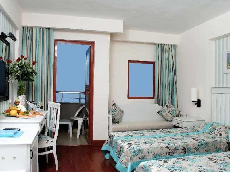 Monachus Hotel & Spa 50661