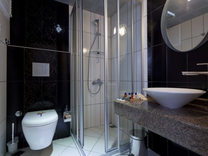 Monart City Hotel (ex 69895