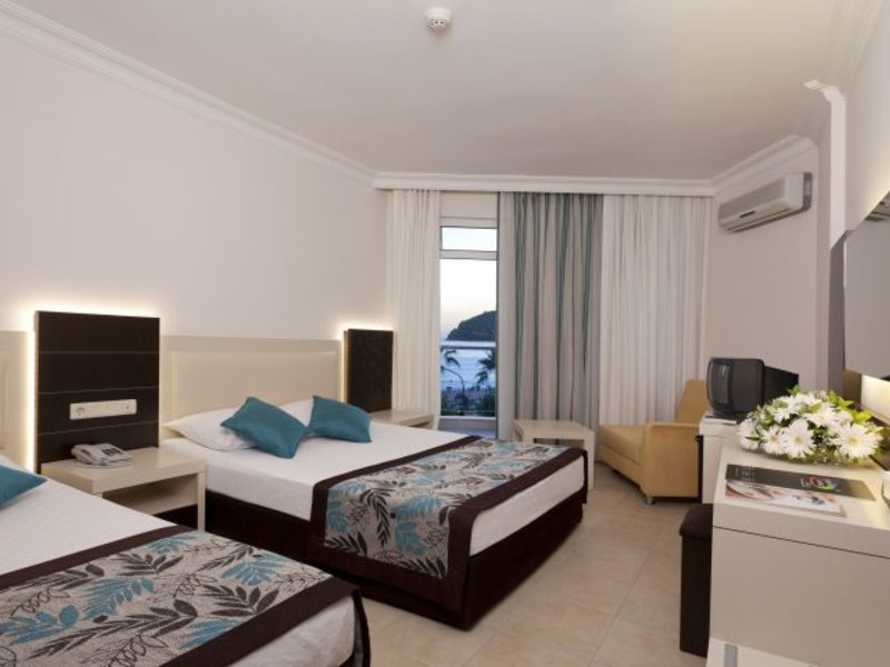 Monart City Hotel (ex 69902