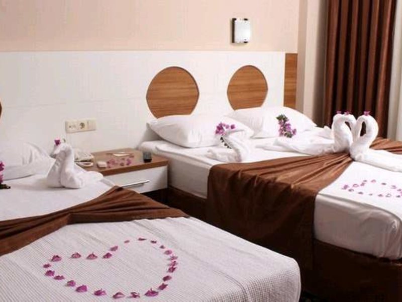 Monna Rosa Garden  (ex 63230