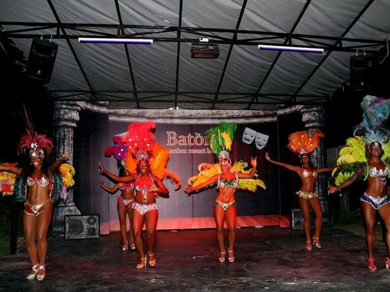 Monna Rosa Garden  (ex 63234