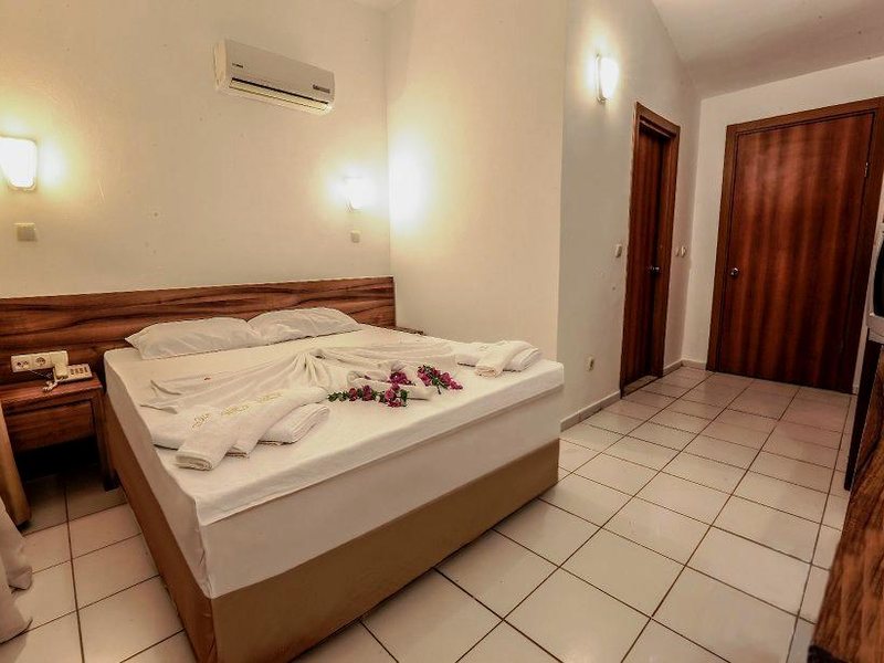 Monna Roza Beach Goynuk   (ex 295802