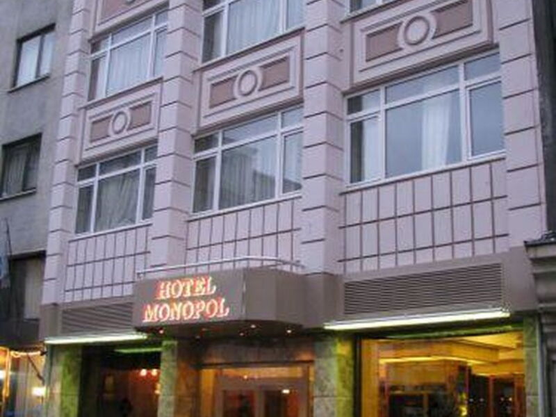 Monopol Hotel 302042