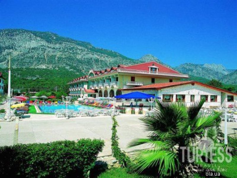 Montana Beach Hotel 19960