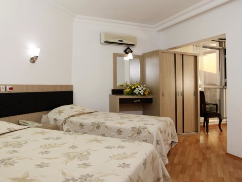 Monte Carlo Hotel 95243